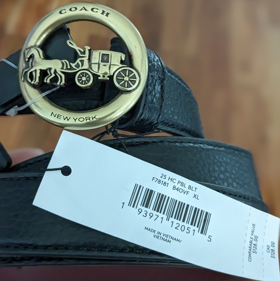 COACH SIGNATURE HORSE AND CARRIAGE 1" PEBBLED LEATHER BELT SIZE XL NWT ❤ - Picture 5 of 6